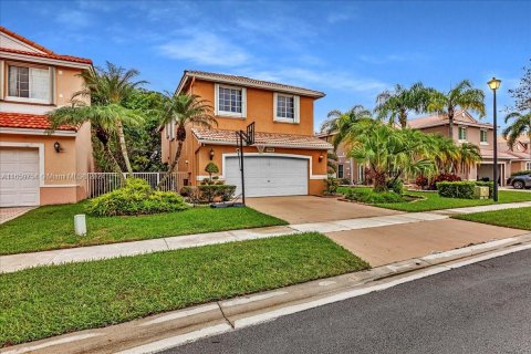 Villa ou maison à vendre à Pembroke Pines, Floride: 5 chambres, 232.72 m2 № 1364969 - photo 5