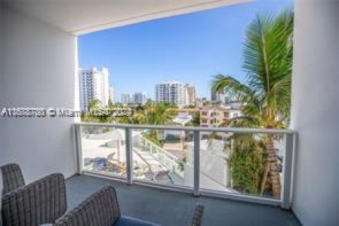 Copropriété à vendre à Fort Lauderdale, Floride: 2 chambres, 119.29 m2 № 1410514 - photo 26