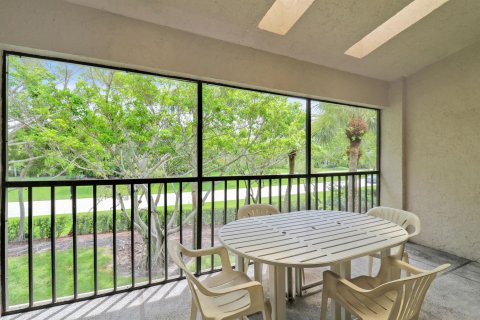 Condo in Palm Beach Gardens, Florida, 2 bedrooms  № 1229093 - photo 5