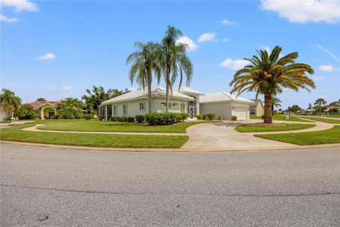 Villa ou maison à vendre à North Port, Floride: 3 chambres, 176.98 m2 № 1296684 - photo 11