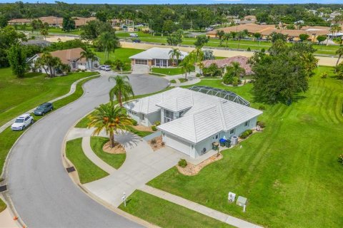 Villa ou maison à vendre à North Port, Floride: 3 chambres, 176.98 m2 № 1296684 - photo 9