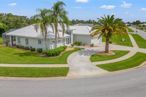 Villa ou maison à vendre à North Port, Floride: 3 chambres, 176.98 m2 № 1296684 - photo 5