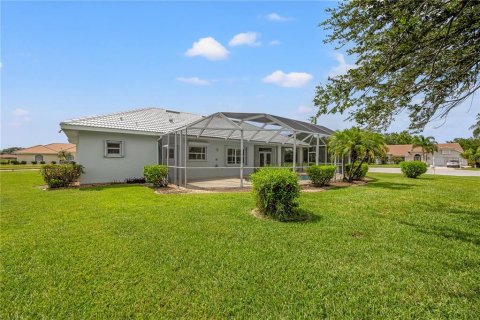 Villa ou maison à vendre à North Port, Floride: 3 chambres, 176.98 m2 № 1296684 - photo 14