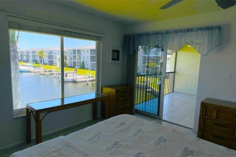 Condominio en venta en Punta Gorda, Florida, 2 dormitorios, 101.17 m2 № 1131866 - foto 20