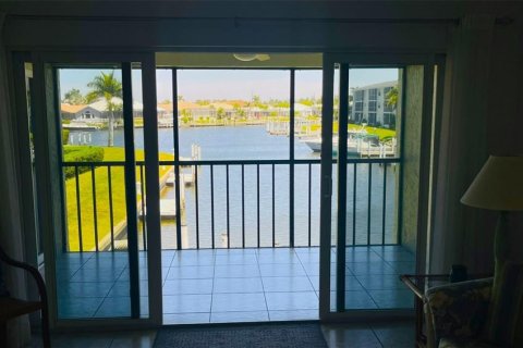 Condominio en venta en Punta Gorda, Florida, 2 dormitorios, 101.17 m2 № 1131866 - foto 17