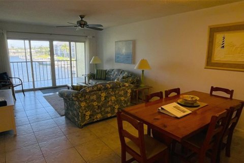 Condo in Punta Gorda, Florida, 2 bedrooms  № 1131866 - photo 12