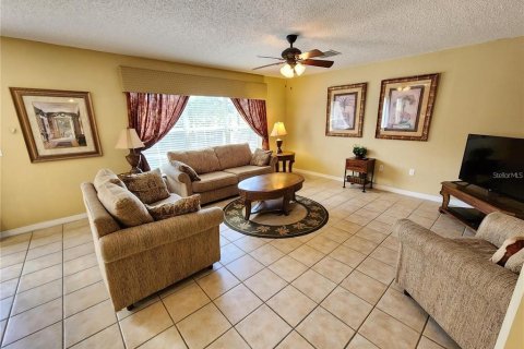 Casa en venta en Davenport, Florida, 5 dormitorios, 285.67 m2 № 1273205 - foto 16