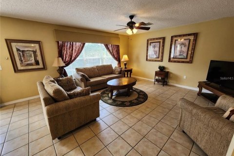 Casa en venta en Davenport, Florida, 5 dormitorios, 285.67 m2 № 1273205 - foto 15