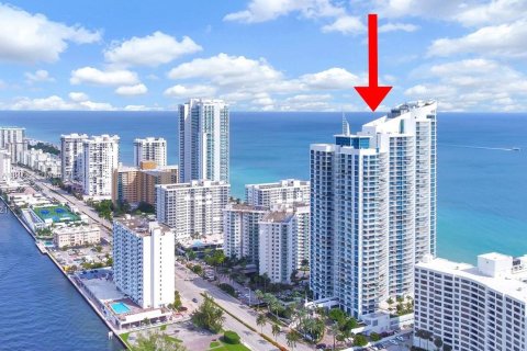 Condominio en venta en Hollywood, Florida, 3 dormitorios, 196.49 m2 № 1331107 - foto 30