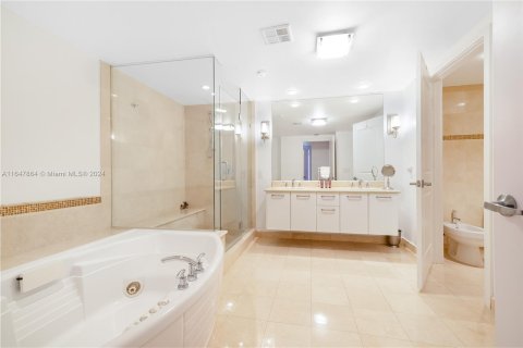 Copropriété à vendre à Hollywood, Floride: 3 chambres, 196.49 m2 № 1331107 - photo 18