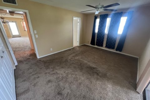 Copropriété à louer à West Palm Beach, Floride: 1 chambre, 68.56 m2 № 1368667 - photo 22