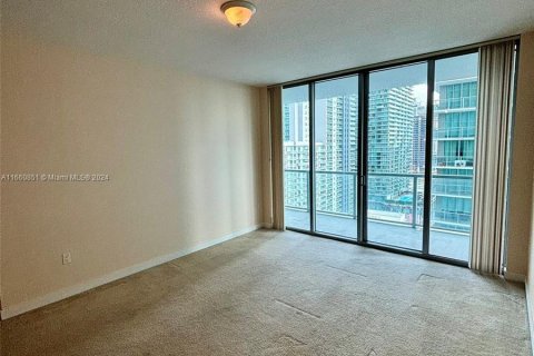 Condo in Miami, Florida, 2 bedrooms  № 1367563 - photo 7