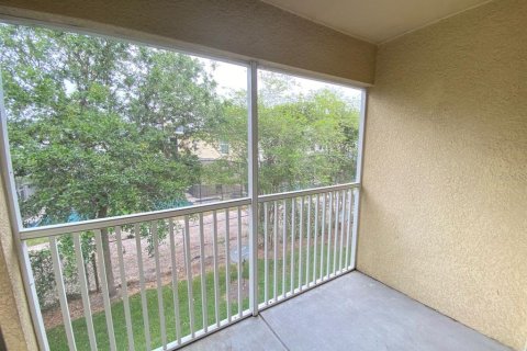 Condo in Kissimmee, Florida, 3 bedrooms  № 1416889 - photo 7