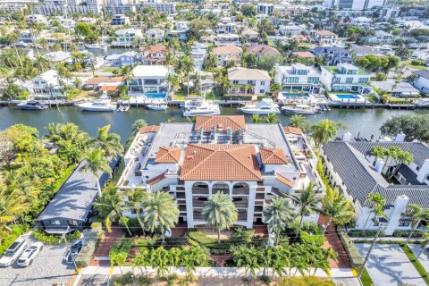 Copropriété à vendre à Fort Lauderdale, Floride: 2 chambres, 163.6 m2 № 1182312 - photo 8