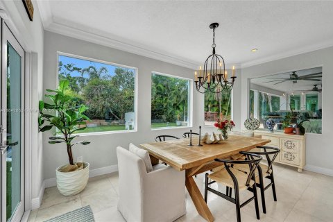 Villa ou maison à vendre à Palmetto Bay, Floride: 4 chambres, 333.98 m2 № 1324561 - photo 15