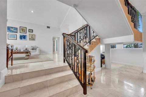 Villa ou maison à vendre à Palmetto Bay, Floride: 4 chambres, 333.98 m2 № 1324561 - photo 6