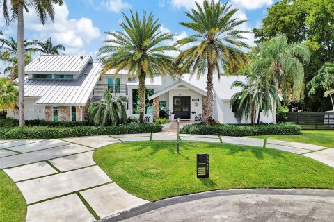 Villa ou maison à vendre à Palmetto Bay, Floride: 4 chambres, 333.98 m2 № 1324561 - photo 2