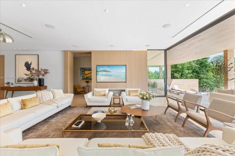 Villa ou maison à vendre à Miami Beach, Floride: 5 chambres № 1170620 - photo 15