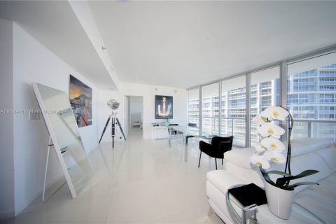 Copropriété à vendre à Miami, Floride: 2 chambres, 139.35 m2 № 1404619 - photo 14