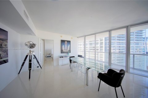 Copropriété à vendre à Miami, Floride: 2 chambres, 139.35 m2 № 1404619 - photo 15