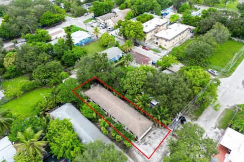 Commercial property in Miami, Florida 202.53 sq.m. № 1240432 - photo 27