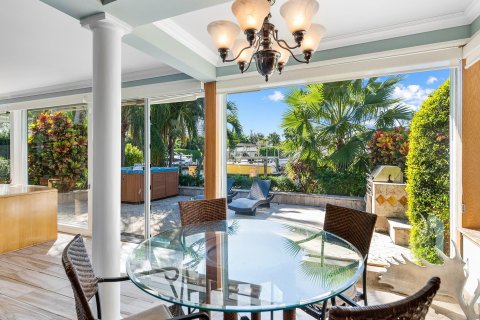 Villa ou maison à vendre à Fort Lauderdale, Floride: 2 chambres, 169.36 m2 № 1141479 - photo 22