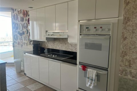 Купить кондоминиум в Авентура, Флорида 3 спальни, 226.68м2, № 1170648 - фото 16