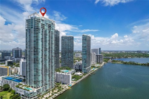 Condo in Miami, Florida, 3 bedrooms  № 1400186 - photo 7