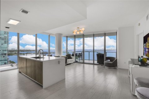 Copropriété à vendre à Miami, Floride: 3 chambres, 157.75 m2 № 1400186 - photo 16