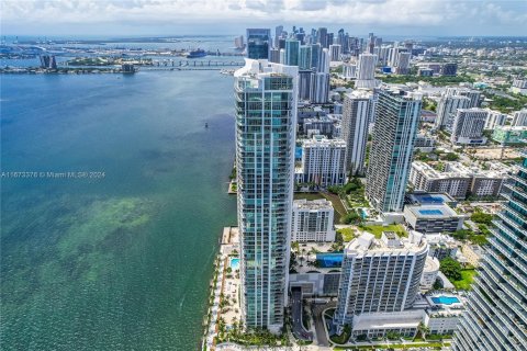 Condo in Miami, Florida, 3 bedrooms  № 1400186 - photo 6