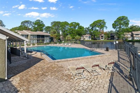 Condo in Orlando, Florida, 1 bedroom  № 1403179 - photo 16