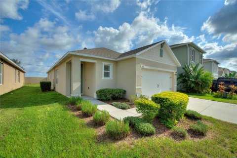 Villa ou maison à vendre à Davenport, Floride: 3 chambres, 142.05 m2 № 1334021 - photo 2