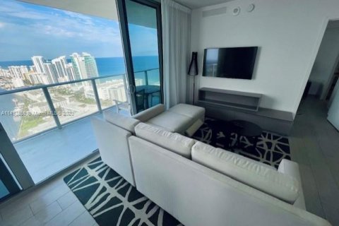 Condominio en venta en Hollywood, Florida, 2 dormitorios, 106.37 m2 № 863634 - foto 10