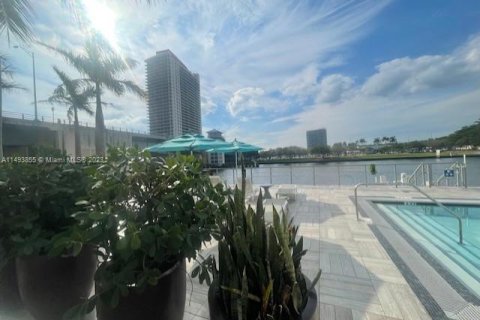 Condominio en venta en Hollywood, Florida, 2 dormitorios, 106.37 m2 № 863634 - foto 23