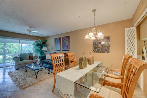 Condominio en venta en Coconut Creek, Florida, 2 dormitorios, 89.37 m2 № 929780 - foto 11
