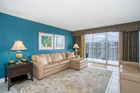 Condo in Aventura, Florida, 2 bedrooms  № 1209125 - photo 23