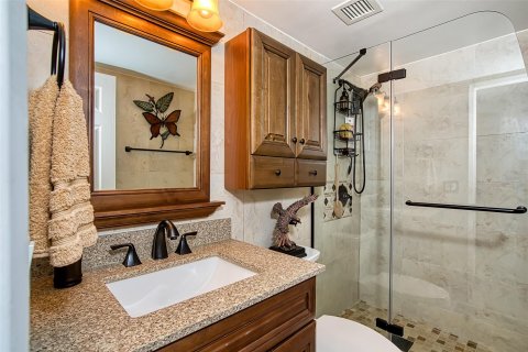 Condo in Aventura, Florida, 2 bedrooms  № 1209125 - photo 17