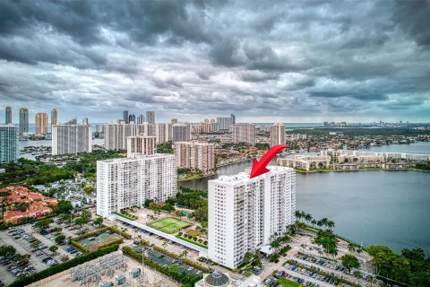 Condo in Aventura, Florida, 2 bedrooms  № 1209125 - photo 4