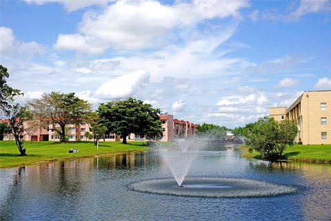 Condominio en venta en Sunrise, Florida, 1 dormitorio, 54.81 m2 № 1374258 - foto 20