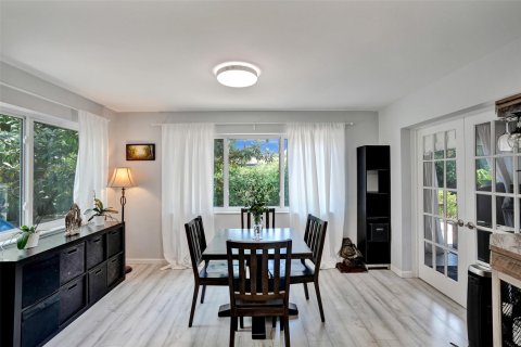 Casa en venta en Pompano Beach, Florida, 4 dormitorios, 161.84 m2 № 1208784 - foto 22