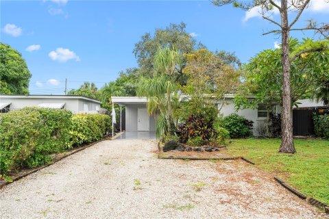 Casa en venta en Hollywood, Florida, 2 dormitorios, 80.27 m2 № 1401243 - foto 2