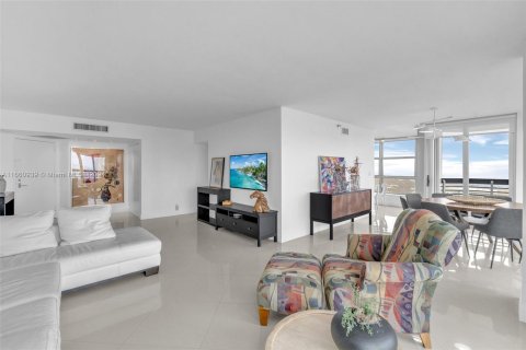 Condo in Aventura, Florida, 3 bedrooms  № 1367351 - photo 5