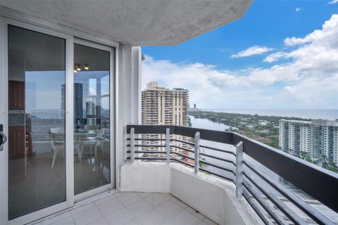 Copropriété à vendre à Aventura, Floride: 3 chambres, 159.98 m2 № 1367351 - photo 26