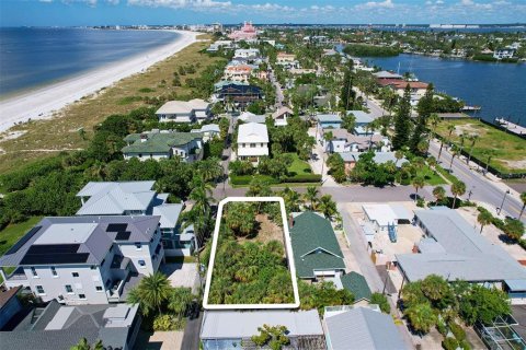 Terreno en venta en Saint Pete Beach, Florida № 1400792 - foto 8