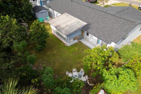 Casa en venta en Deltona, Florida, 3 dormitorios, 125.7 m2 № 1400793 - foto 26