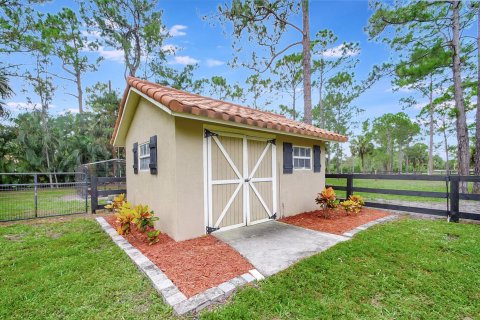 House in Loxahatchee Groves, Florida 4 bedrooms, 303.7 sq.m. № 672726 - photo 7