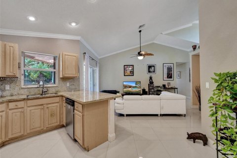 Casa en venta en Davie, Florida, 3 dormitorios, 201.51 m2 № 1175606 - foto 4