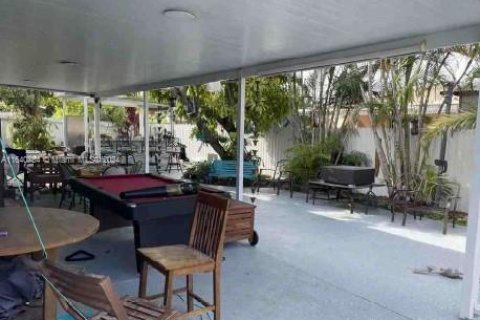 Casa en venta en Miami, Florida, 4 dormitorios, 154.59 m2 № 1316646 - foto 16