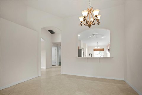 Villa ou maison à vendre à Punta Gorda, Floride: 2 chambres, 134.8 m2 № 881243 - photo 15