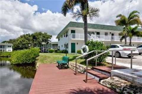 Copropriété à vendre à Vero Beach, Floride: 2 chambres, 92.9 m2 № 1179559 - photo 12